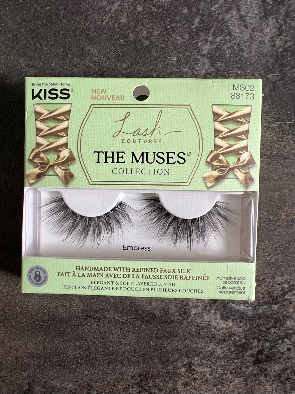 Kiss Empress False Lashes in Mint and Black